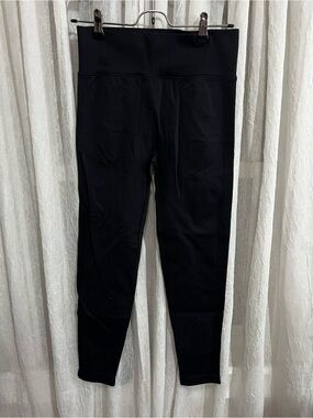 HALARA Black High-Waist Workout Leggings with Butt lift & Booty cinch